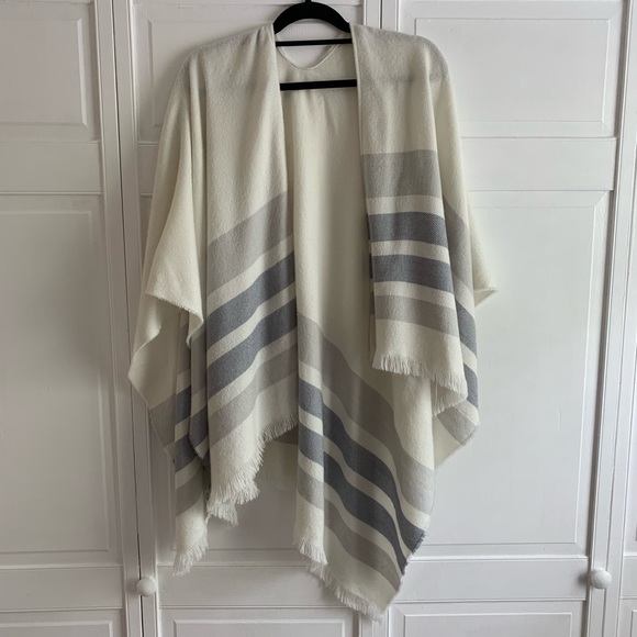 Banana Republic Accessories - Banana Republic Wrap Cape Oversized Scarf